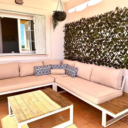 Moderno Con Preciosas Vistas Al Mar En Urbanizacion Con Piscina - Rio Real 11 2g Apartament Marbella