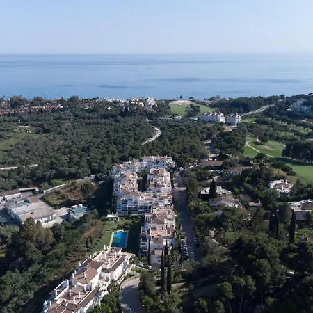 Moderno Con Preciosas Vistas Al Mar En Urbanizacion Con Piscina - Rio Real 11 2g Marbella