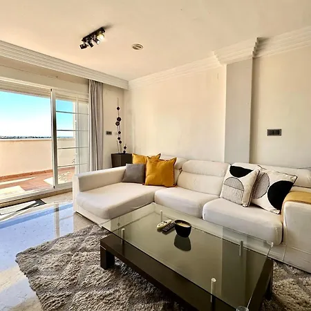 Apartment Moderno Con Preciosas Vistas Al Mar En Urbanizacion Con Piscina - Rio Real 11 2g Marbella